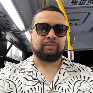 Meet your Posher, Chris